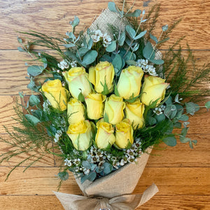 The Lily Wrap - Yellow Roses